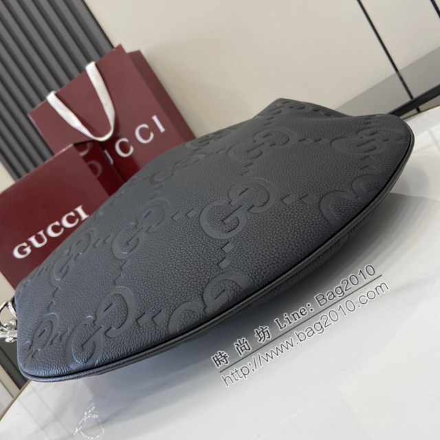 Gucci專櫃古馳最新款Body雙鎖扣粒面軟皮小號男士肩背包 jh2465型號：801887